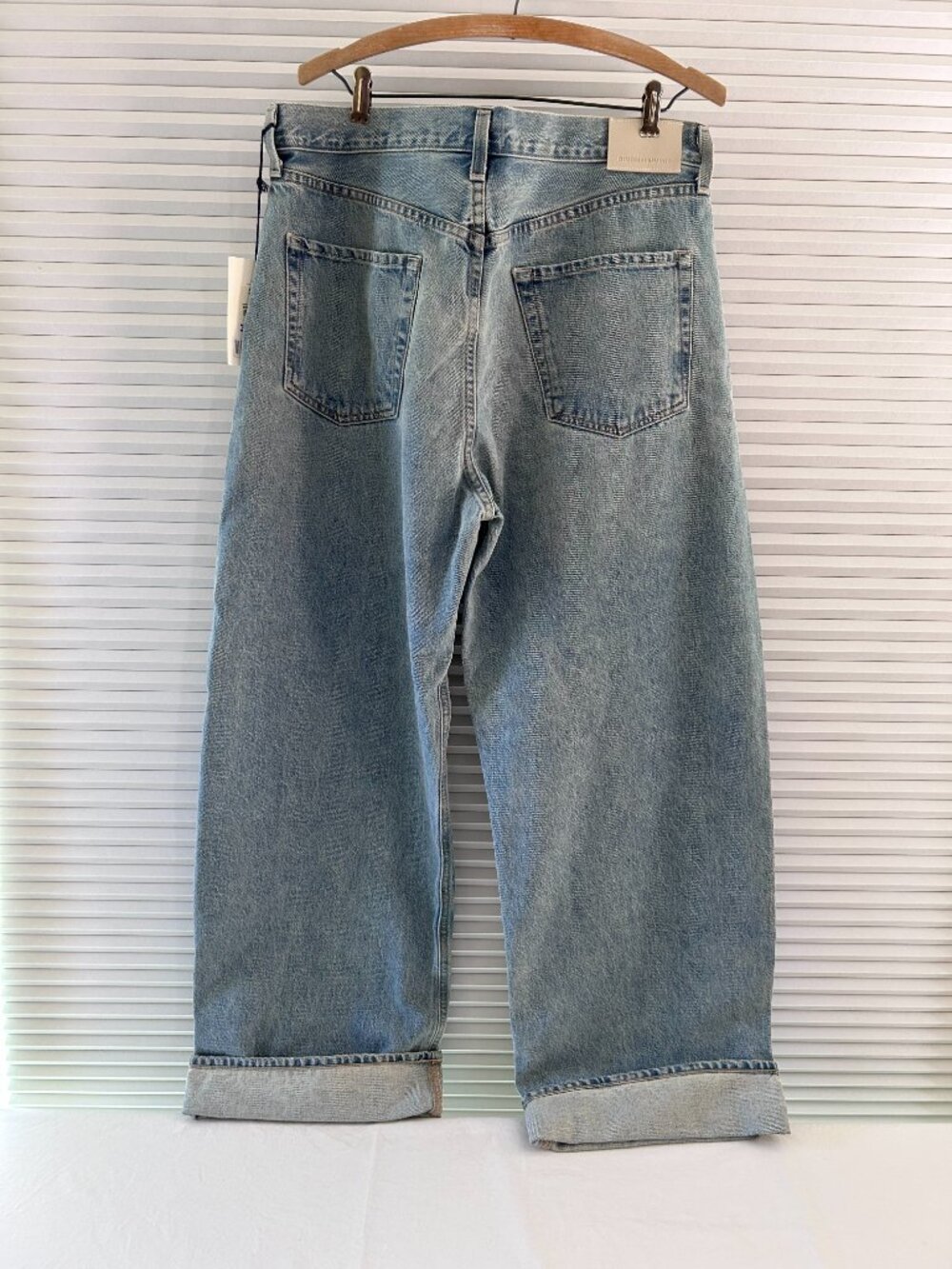 Citizens of Humanity Ayla Baggy Jeans in Skylights 31 - Picture 6 of 12